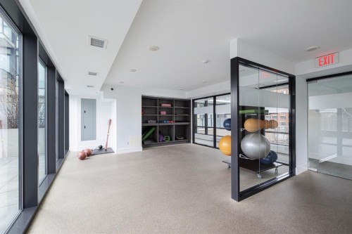 1608-310 12 Avenue Sw, Calgary, AB - Indoor Photo Showing Other Room