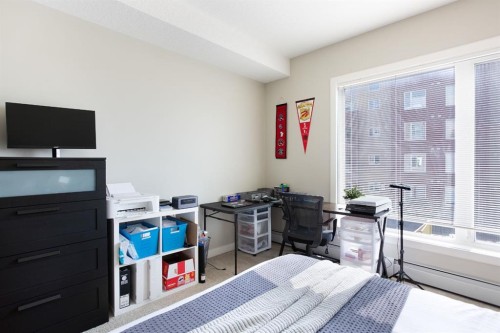 2203-604 East Lake Boulevard Ne, Airdrie, AB - Indoor