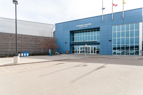 2203-604 East Lake Boulevard Ne, Airdrie, AB - Indoor