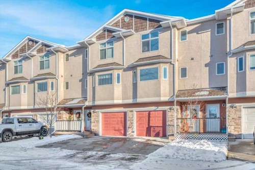 124 Strathcona Circle, Strathmore, AB - Outdoor With Facade