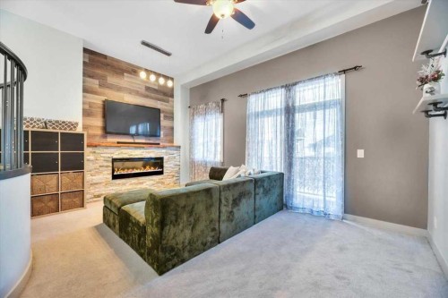 124 Strathcona Circle, Strathmore, AB - Indoor With Fireplace