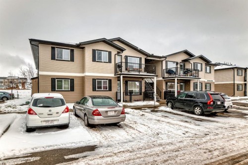 200-8 Bayside Place, Strathmore, AB - Outdoor