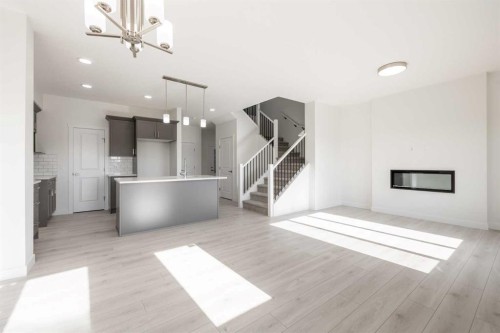 89 Sora Gardens Se, Calgary, AB - Indoor Photo Showing Kitchen