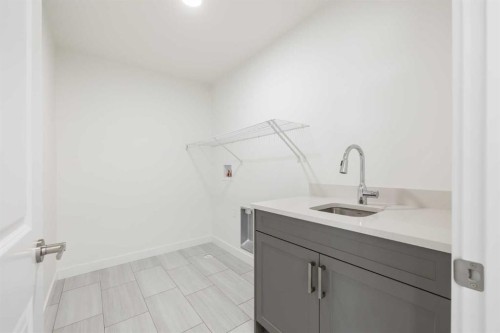 89 Sora Gardens Se, Calgary, AB - Indoor