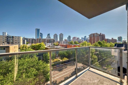 205-1225 15 Avenue Sw, Calgary, AB - Outdoor With View
