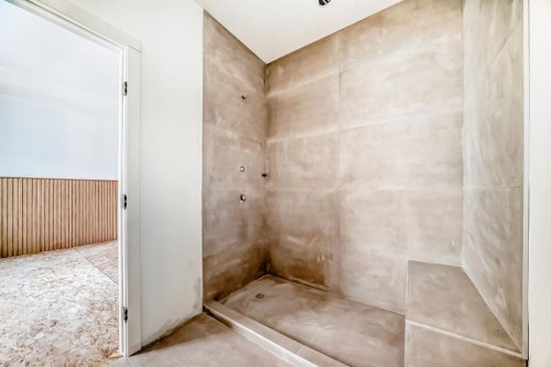 116 Heritage Manor, Cochrane, AB - Indoor Photo Showing Other Room