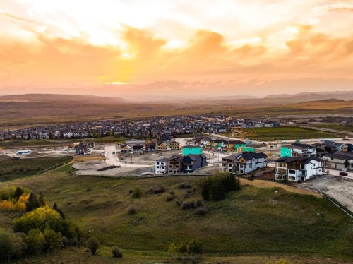 116 Heritage Manor, Cochrane, AB - Outdoor With View