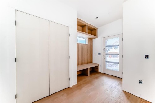 116 Heritage Manor, Cochrane, AB - Indoor Photo Showing Other Room