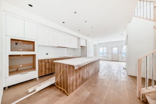 116 Heritage Manor, Cochrane, AB - Indoor