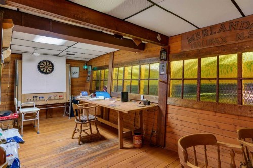 5602 Dalcastle Hill Nw, Calgary, AB - Indoor