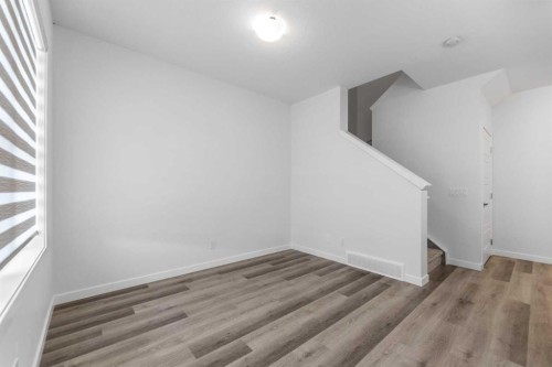 137-137 Red Embers Link Ne, Calgary, AB - Indoor Photo Showing Other Room