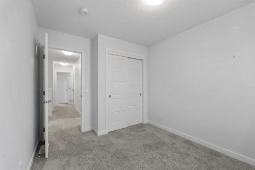 137-137 Red Embers Link Ne, Calgary, AB - Indoor Photo Showing Other Room