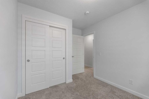 137-137 Red Embers Link Ne, Calgary, AB - Indoor Photo Showing Other Room