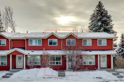 16 Queen Anne Close SE Calgary, AB T2J 6N6
