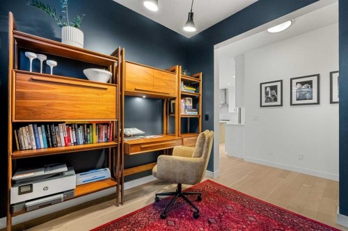 271 West Grove Point Sw, Calgary, AB - Indoor Photo Showing Office