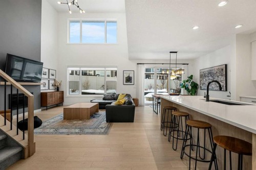 271 West Grove Point Sw, Calgary, AB - Indoor