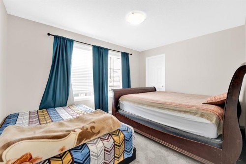 113 Cityline Square Ne, Calgary, AB - Indoor Photo Showing Bedroom