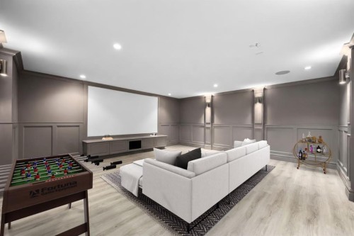 2037 48 Avenue Sw, Calgary, AB - Indoor
