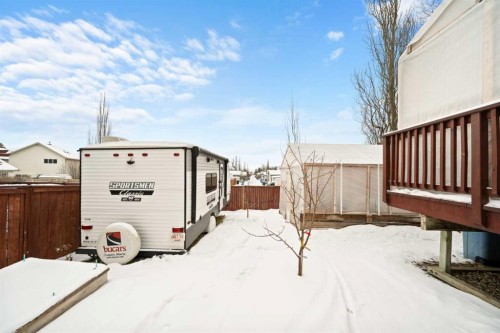 9473 Hidden Valley Drive Nw, Calgary, AB - Outdoor
