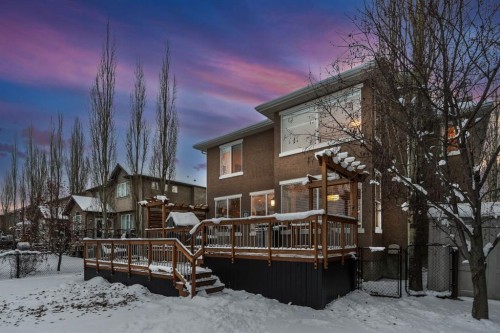 353 Discovery Ridge Boulevard Sw, Calgary, AB - Outdoor