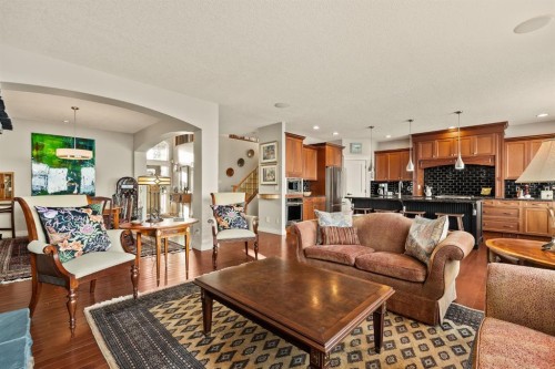 353 Discovery Ridge Boulevard Sw, Calgary, AB - Indoor Photo Showing Living Room