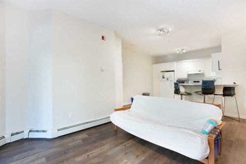 306-777 3 Avenue Sw, Calgary, AB - Indoor Photo Showing Bedroom