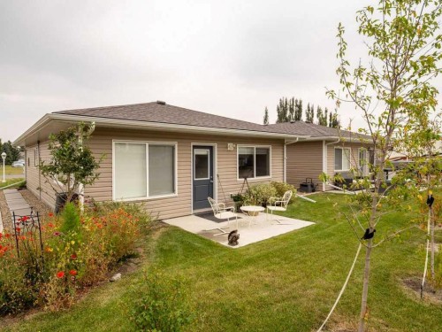 318 Whispering Way, Vulcan, AB - Outdoor