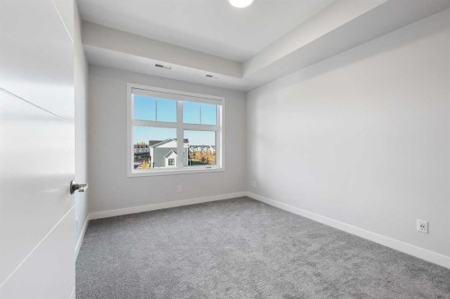 303-255 Les Jardins Park Se, Calgary, AB - Indoor Photo Showing Other Room