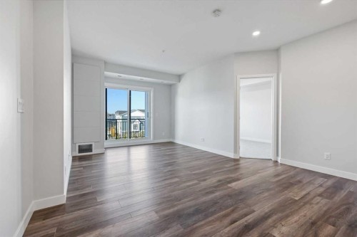303-255 Les Jardins Park Se, Calgary, AB - Indoor Photo Showing Other Room