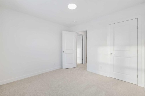 3 Legacy Glen Rise Se, Calgary, AB - Indoor Photo Showing Other Room