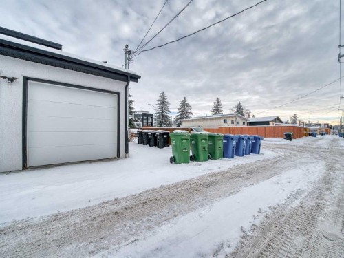 1883 47 Street Nw, Calgary, AB - Outdoor With Exterior