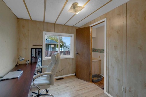 47 Huntstrom Drive Ne, Calgary, AB - Indoor Photo Showing Office
