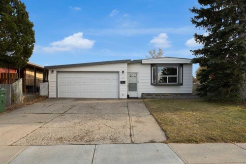 47 Huntstrom Drive Ne, Calgary, AB - Outdoor