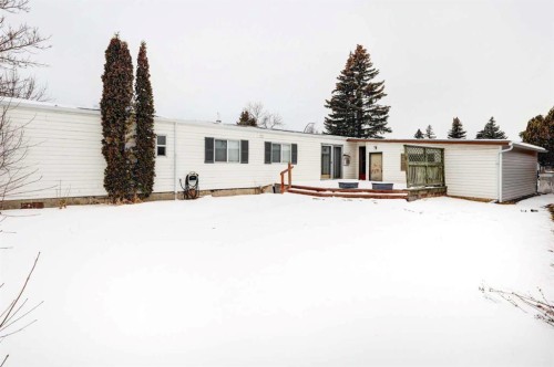 47 Huntstrom Drive Ne, Calgary, AB - Outdoor