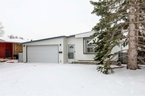 47 Huntstrom Drive Ne, Calgary, AB - Outdoor
