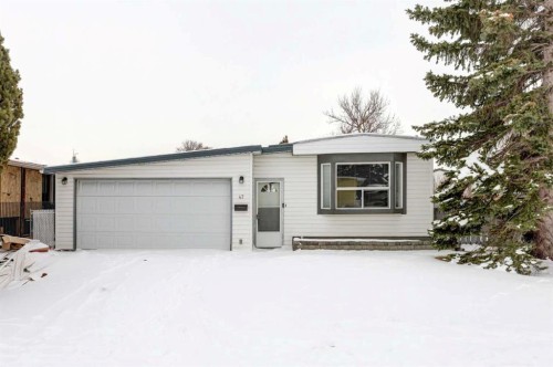 47 Huntstrom Drive Ne, Calgary, AB - Outdoor