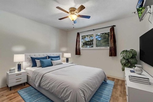 3335 Doverview Road Se, Calgary, AB - Indoor Photo Showing Bedroom