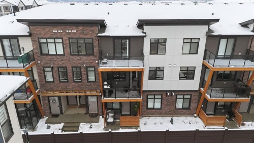 208-562 Seton Circle Se, Calgary, AB - Outdoor