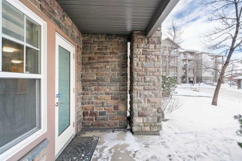 115-1414 17 Street Se, Calgary, AB - Outdoor