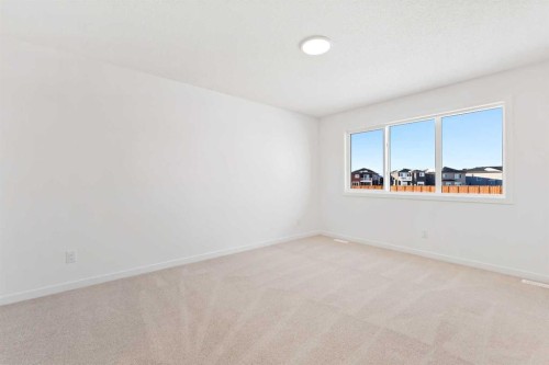 405 Corner Glen Way Ne, Calgary, AB - Indoor Photo Showing Other Room