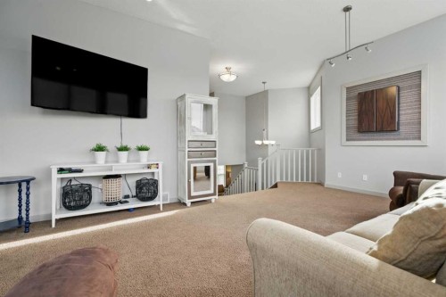 109 Crystal Green Bay, Okotoks, AB - Indoor