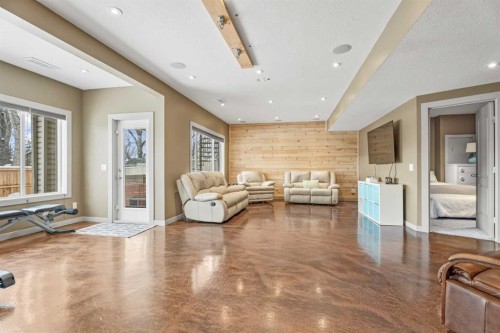 109 Crystal Green Bay, Okotoks, AB - Indoor