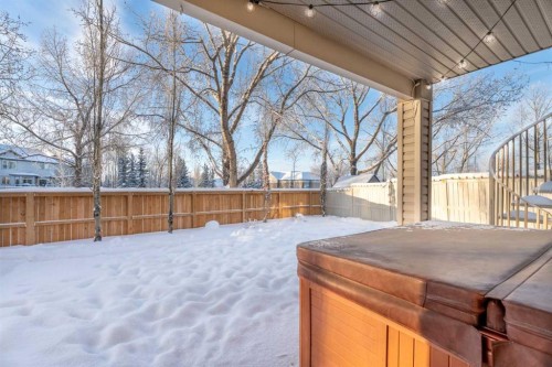 109 Crystal Green Bay, Okotoks, AB - Outdoor