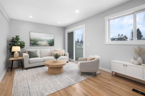 5-5520 1 Avenue Se, Calgary, AB - Indoor Photo Showing Living Room