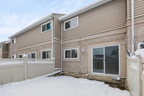 5-5520 1 Avenue Se, Calgary, AB - Outdoor With Exterior