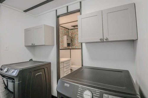 429-3223 83 Street Nw, Calgary, AB 