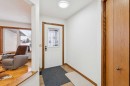 10 Speargrass Boulevard, Carseland, AB  - Indoor Photo Showing Other Room 