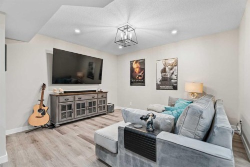 136 Dawson Drive, Chestermere, AB - Indoor Photo Showing Living Room