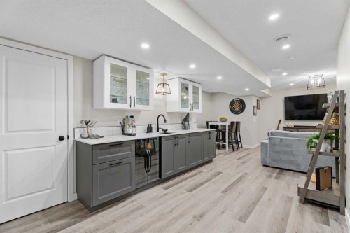 136 Dawson Drive, Chestermere, AB - Indoor