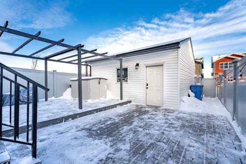 136 Dawson Drive, Chestermere, AB - Outdoor